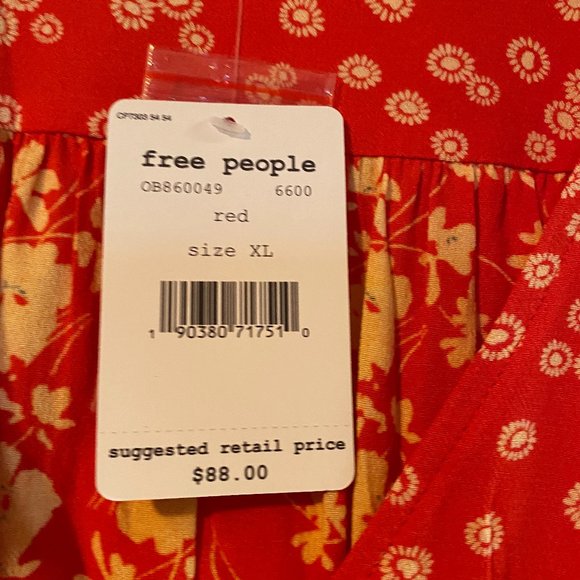Free People Cute Red Crop Shirt - Super Super Cute - Picture 2 of 4